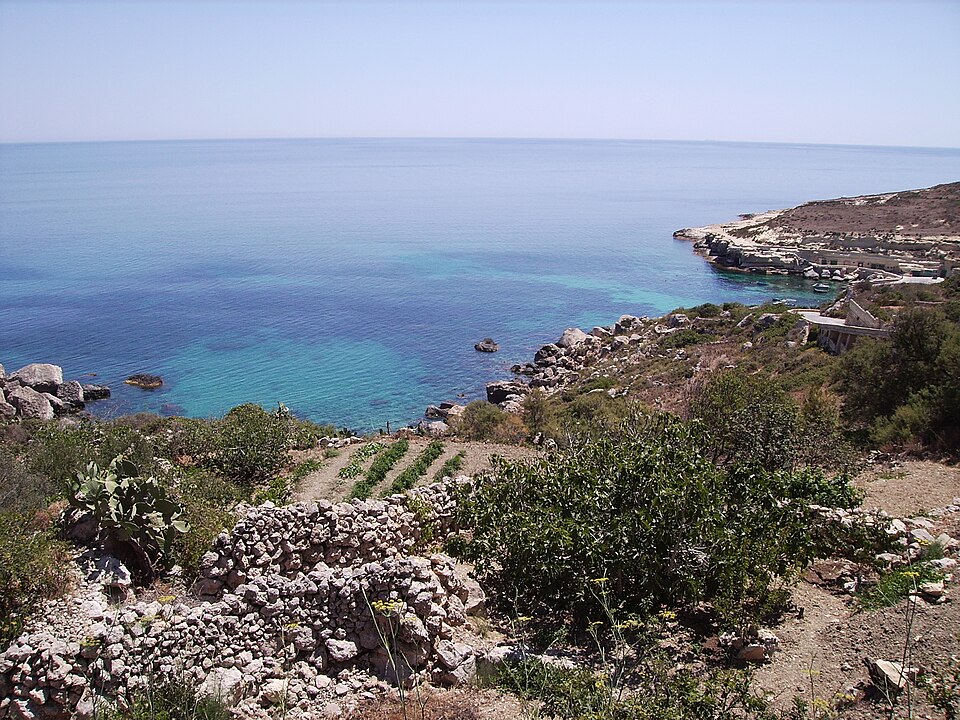 Daħlet Qorrot Bay and traditional fishing boathouses in Gozo